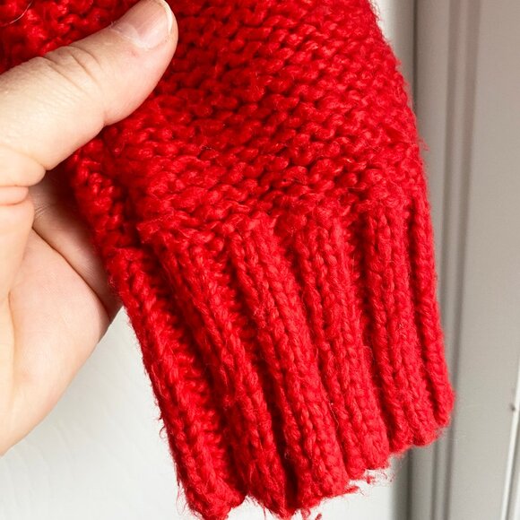 Fuzzy Bright Red Aerie Sweater - Perfect for Valentine's Day! - Picture 10 of 10